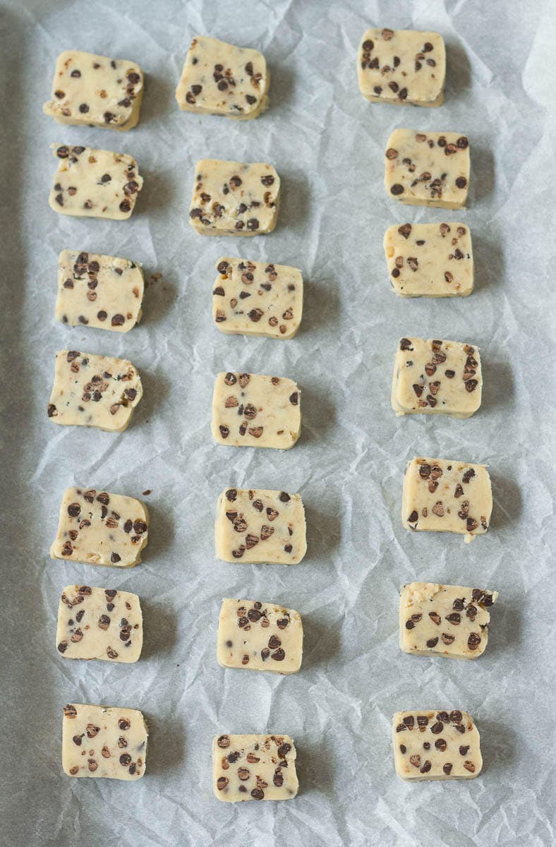 place the sliced cookies on a baking tray